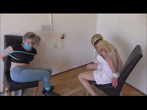 ❤️ Залежний / зв'язаний і з кляпом / дівчина в біді ️❌ Порно-відео у нас uk.pornjk.ru ❌️